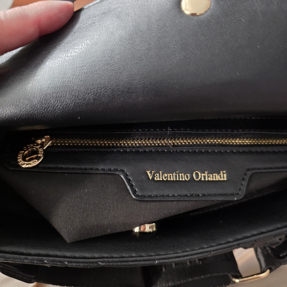 # 53 Valentino Orlandi Black Quilted Crossbody Bag - Picture 6 of 9